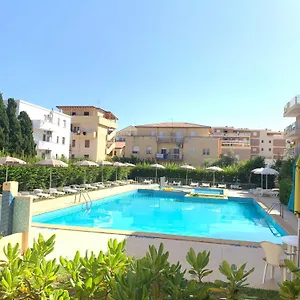 Buganvillea Apartahotel